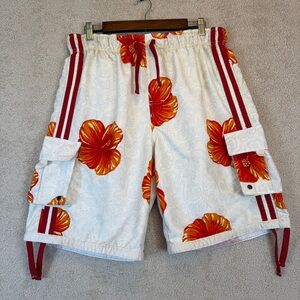 Roundtree & Yorke First Wave Floral Cargo Swim Trunks White Red Orange M